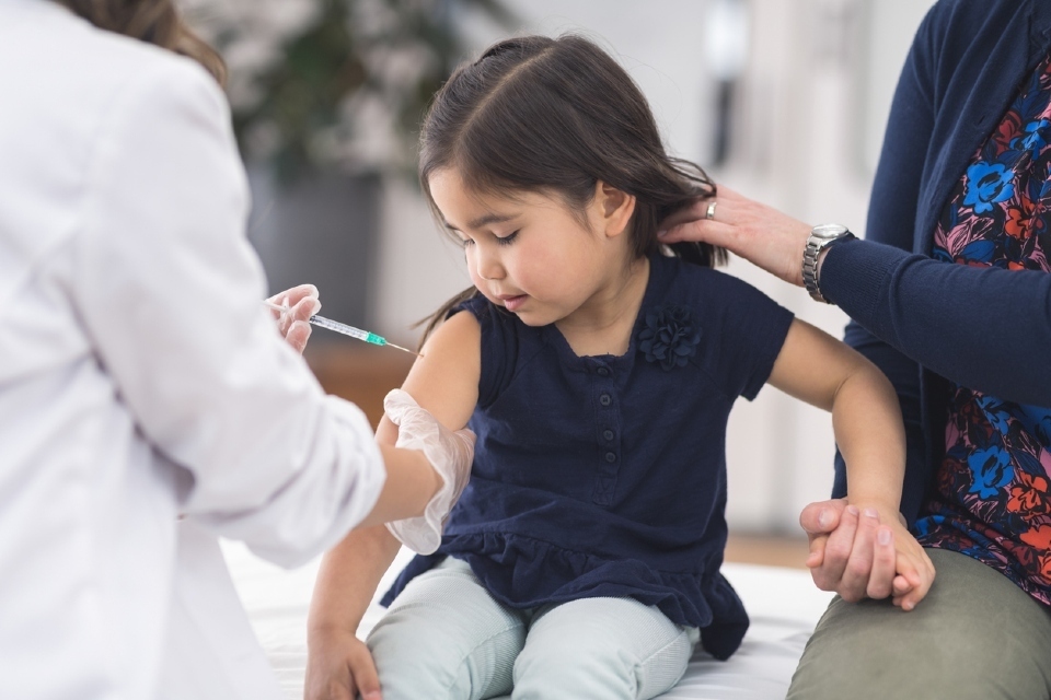 Calendarul de vaccinari obligatorii gratuite de la stat